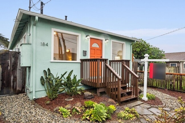 Building Photo - 184 Paloma Ave