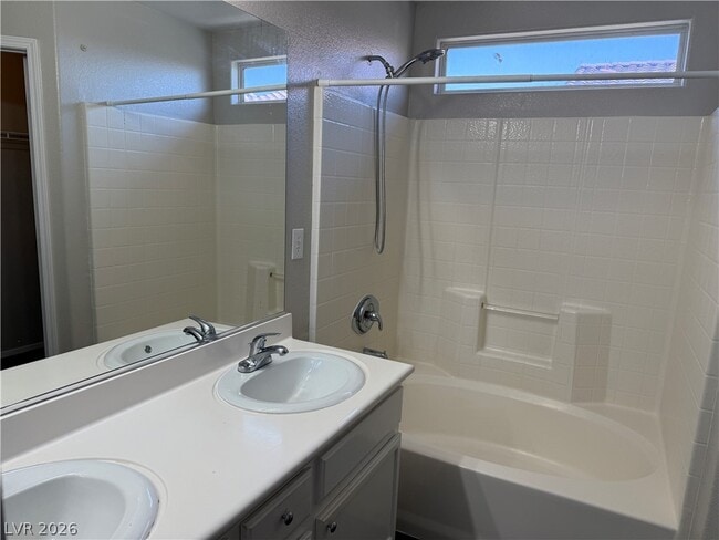 Building Photo - 5983 Secret Island Dr