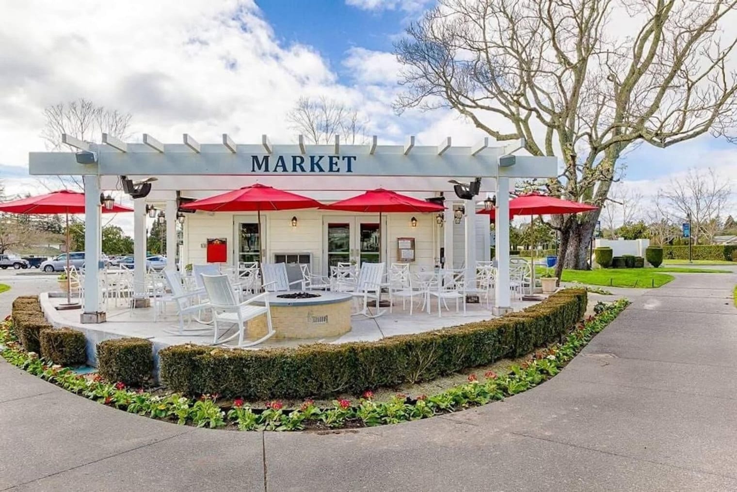 Building Photo - 648 Cottage Dr