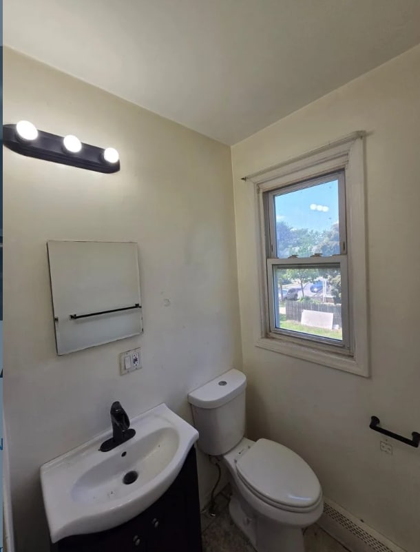Building Photo - 320 Cleveland-