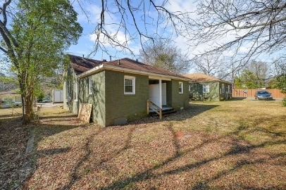 Building Photo - 373 Spring St