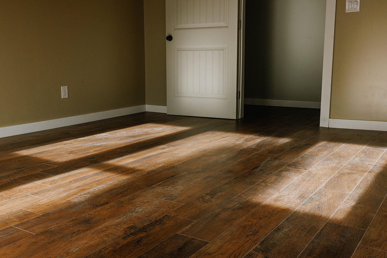 Building Photo - 503 Church St