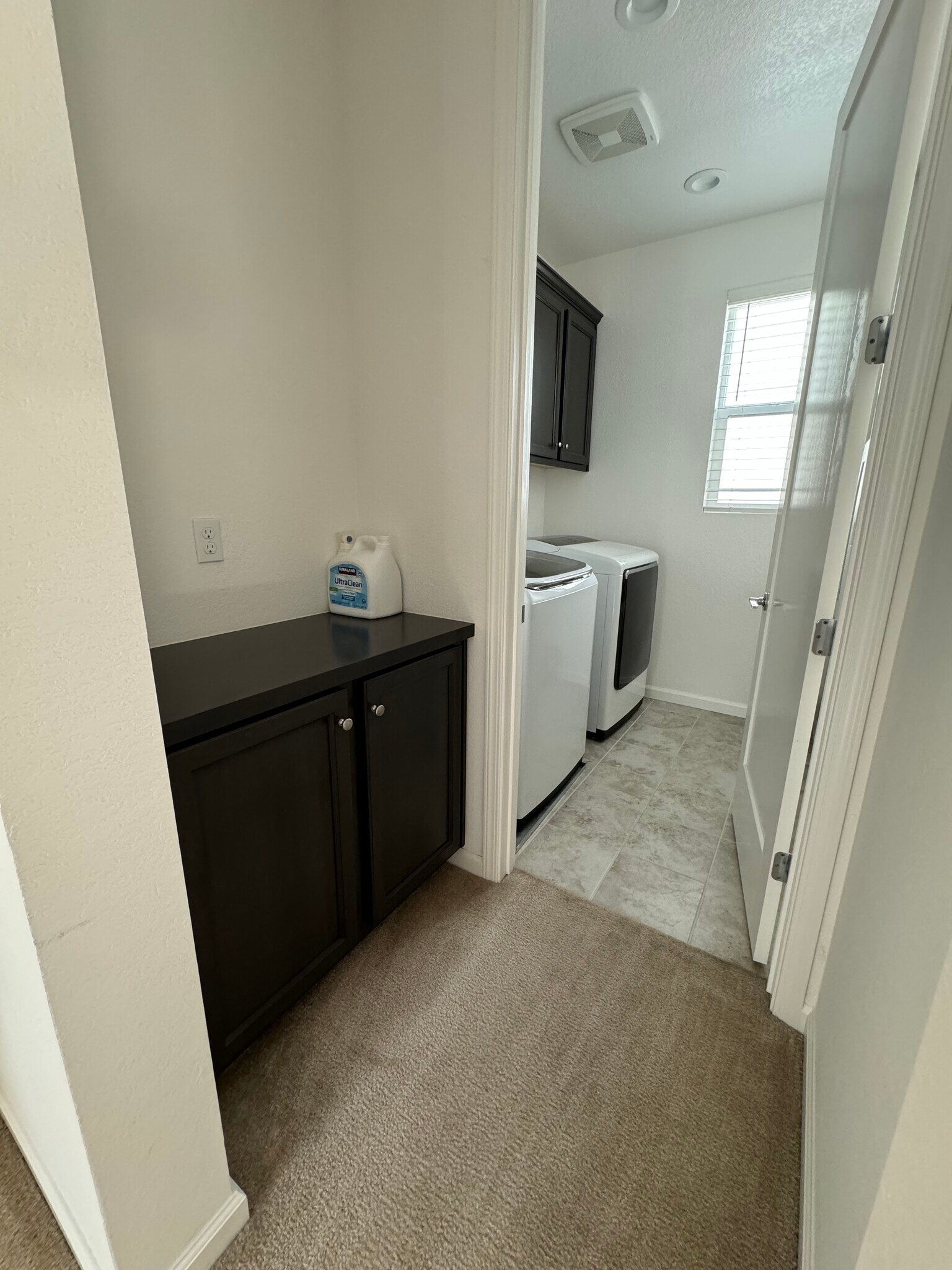 Building Photo - 5776 Sterling St