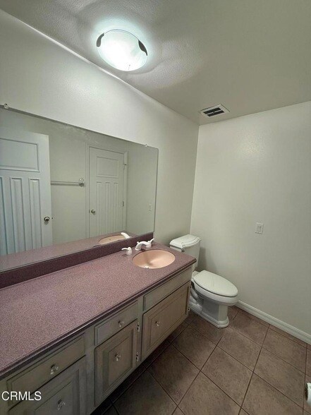 Building Photo - 620 Trueno Ave