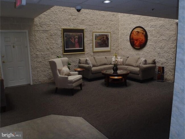 Building Photo - 3100 Centennial Station