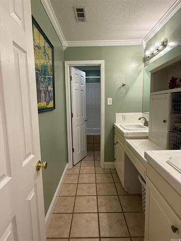 Building Photo - 1115 Salem Rd