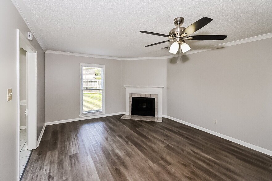 Building Photo - 8720 Bazemore Rd