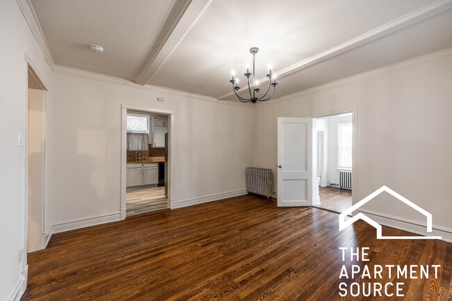 Building Photo - 1432 W Jonquil Terrace