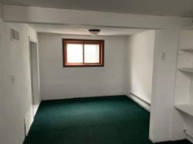 Building Photo - Adorable 4 Bed 2 Bath Home