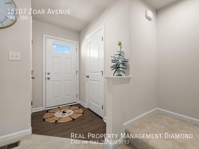 Building Photo - 16107 Zoar Ave