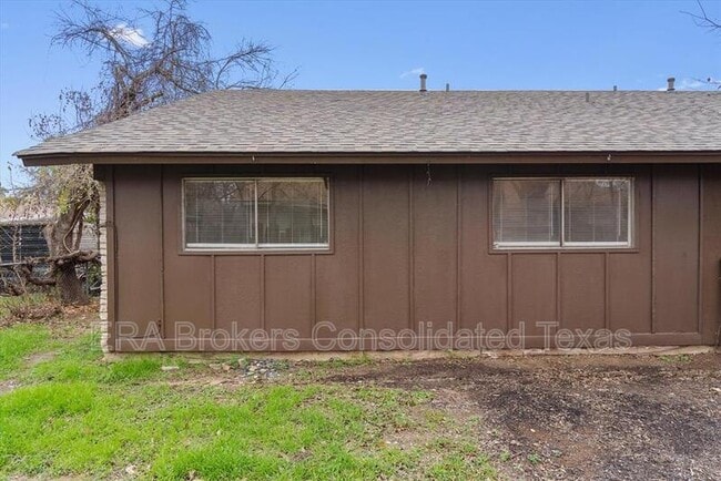 Building Photo - 5304 Indio Cir