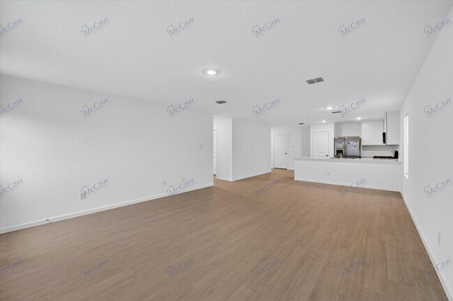 Building Photo - 4041 Arklow St