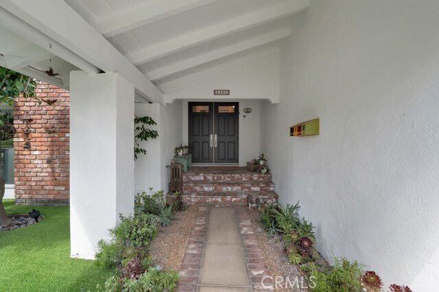 Building Photo - 6305 Crebs Ave