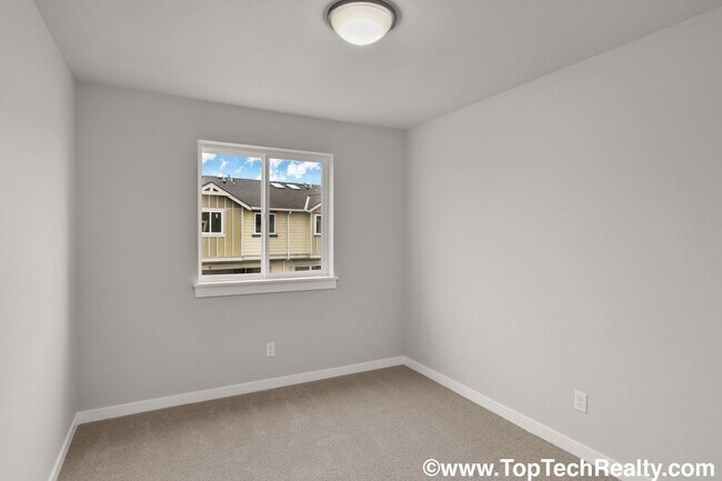 Building Photo - Gorgeous Modern New Construction 3BD · 2.5...