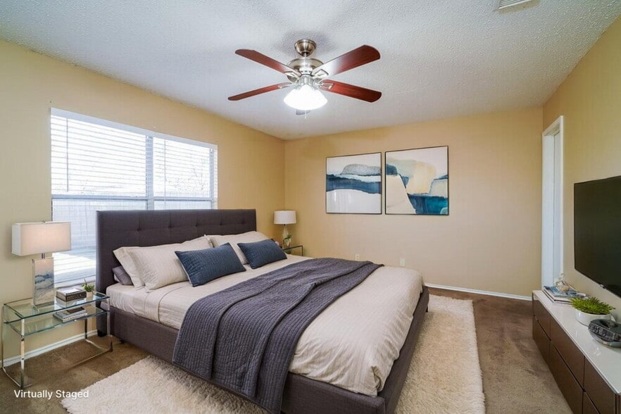 Building Photo - 6942 Saharastone Dr