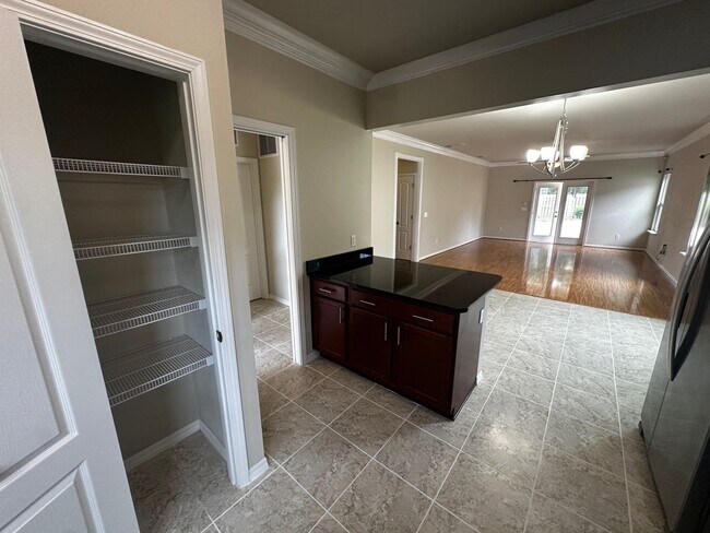 Building Photo - Longleaf 3/2 House