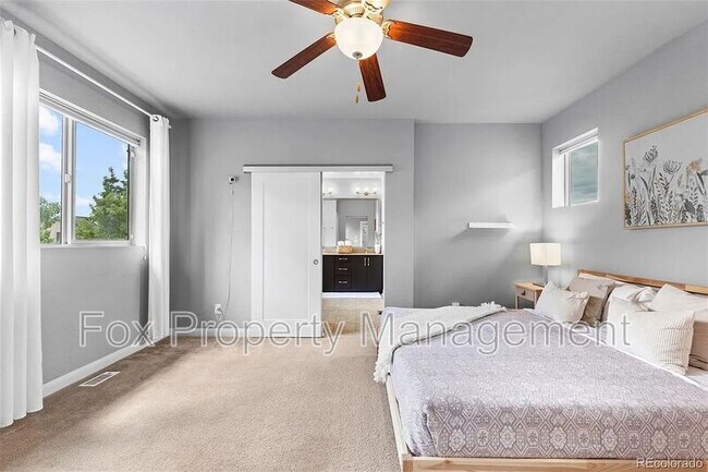 Building Photo - 6771 Raritan Dr