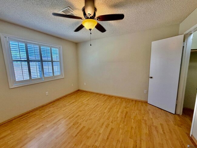 Building Photo - 2783 W 29th Ln