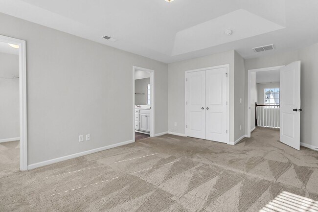 Building Photo - Meticulous 3 Bedroom Home in Lindera Prese...
