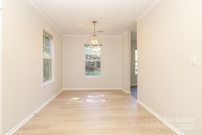 Building Photo - 4263 Melrose Club Dr