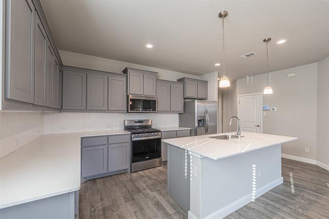 Building Photo - 209 Irish Moss Dr