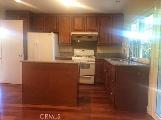 Building Photo - 19504 Sheryl Ave