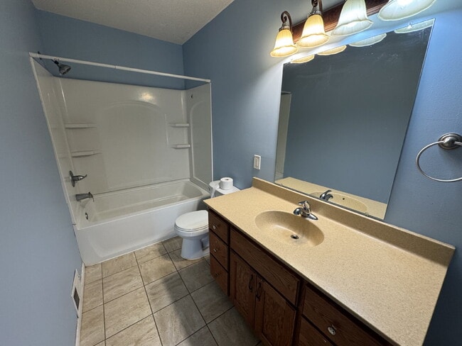 Building Photo - 1518 Park Ave