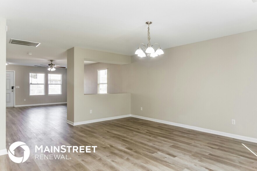 Building Photo - 138 Whitestone Dr NE