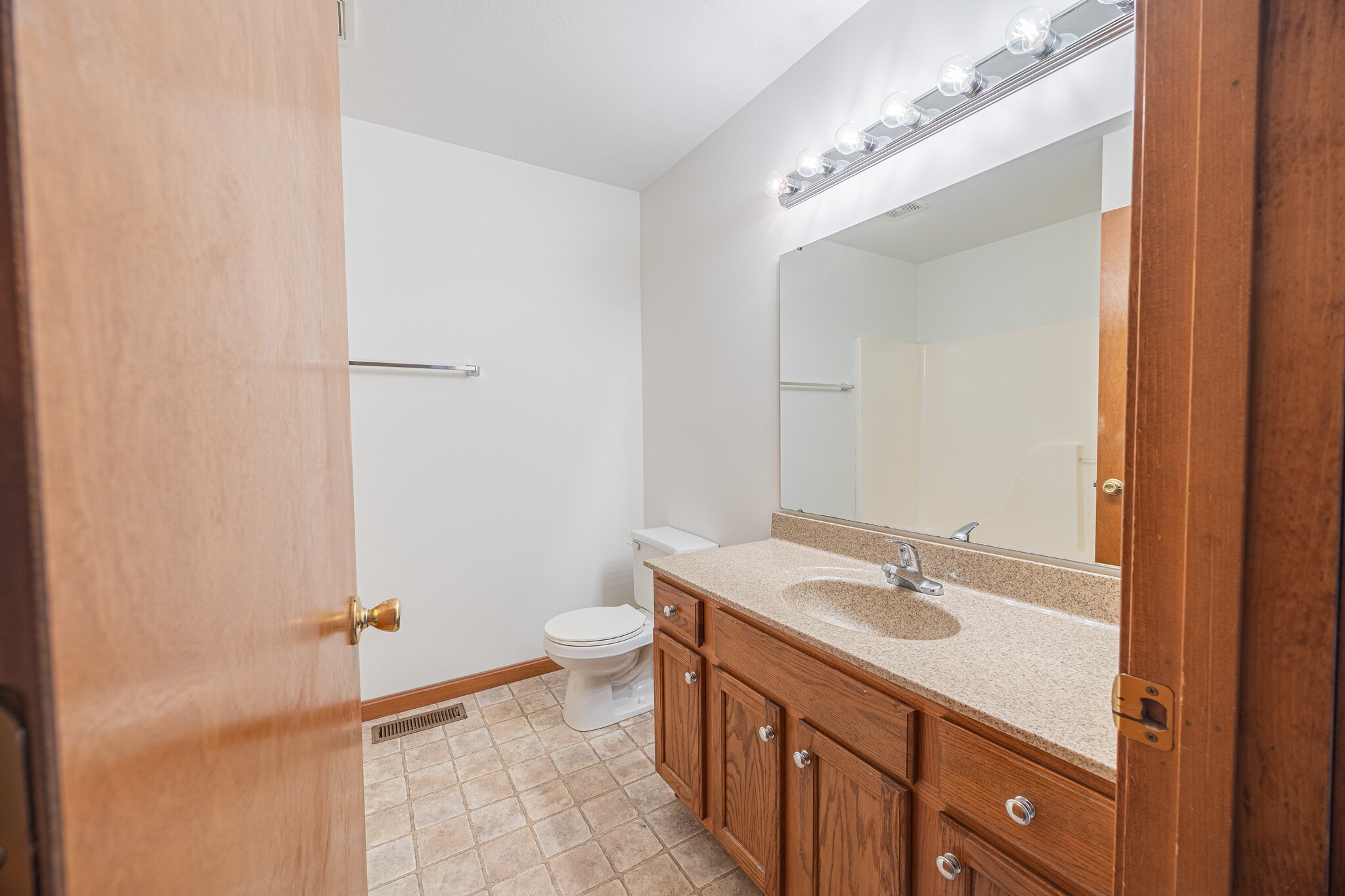 Building Photo - 4532 Picadilly Cir