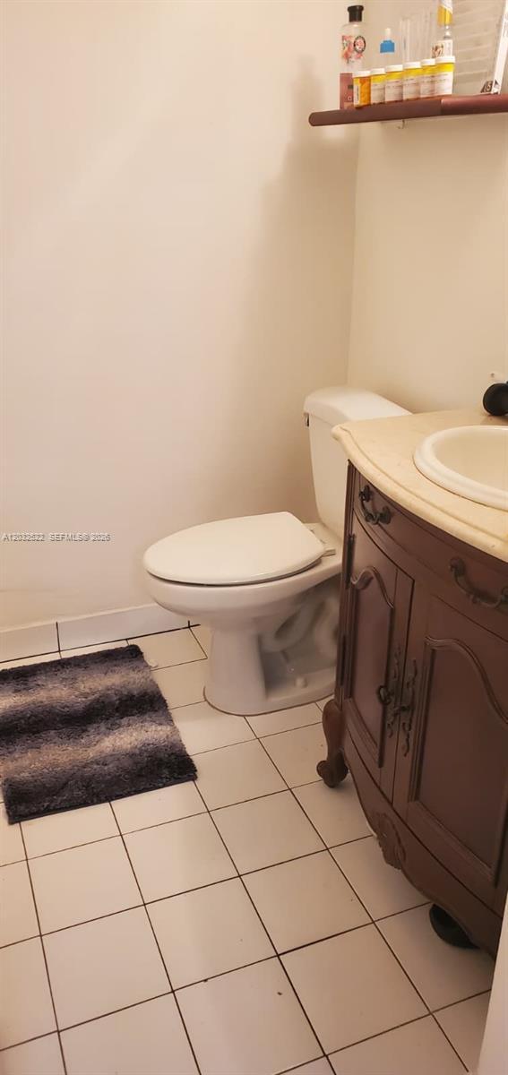 Building Photo - 13155 Ixora Ct