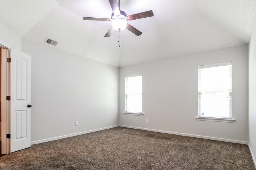 Building Photo - 9470 Eckley Pl
