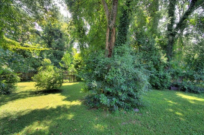 Building Photo - Discover this beautifully updated full brick single-family home in the heart of the historic Wesl...