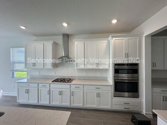 Building Photo - 11748 71st Ave E