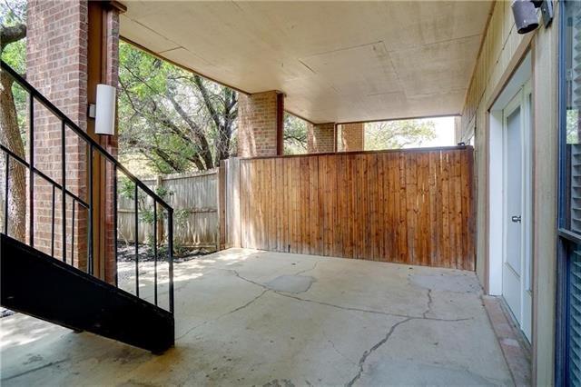 Building Photo - 2252 Jackson Cir