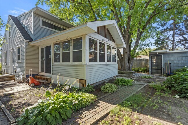 Building Photo - 7221 Nicollet Ave