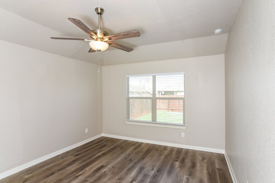 Building Photo - 2617 McCrae