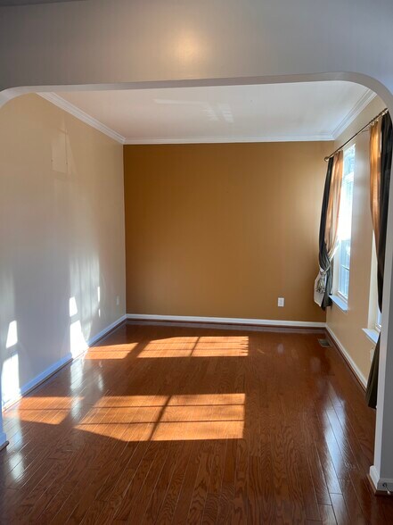 Building Photo - 4700 Porchaven Ln