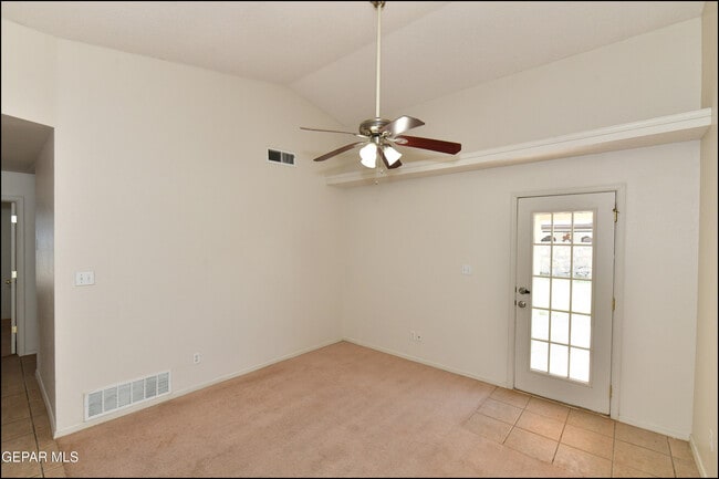 Building Photo - 3112 Tierra Ayala Dr