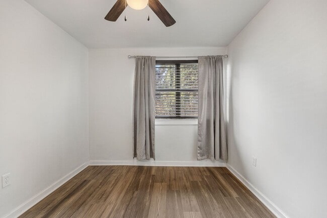 Building Photo - 64 Faris Cir