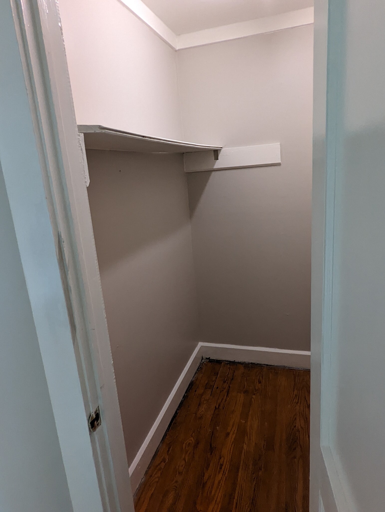 Building Photo - 1004 Ewing Blvd