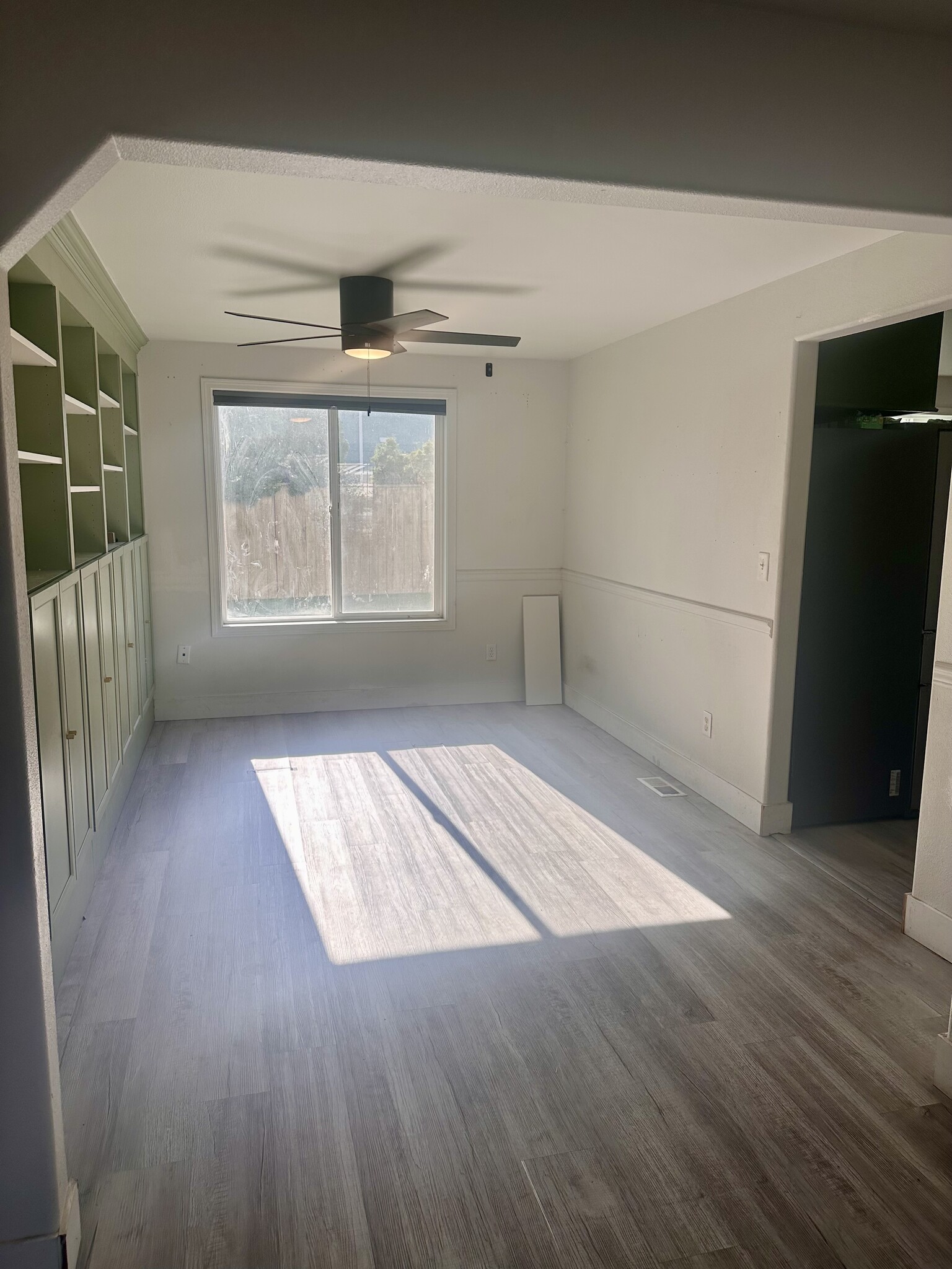 Formal Dining/Office - 1916 S Allen Ave