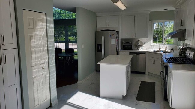 Building Photo - 1289 Estling Ct