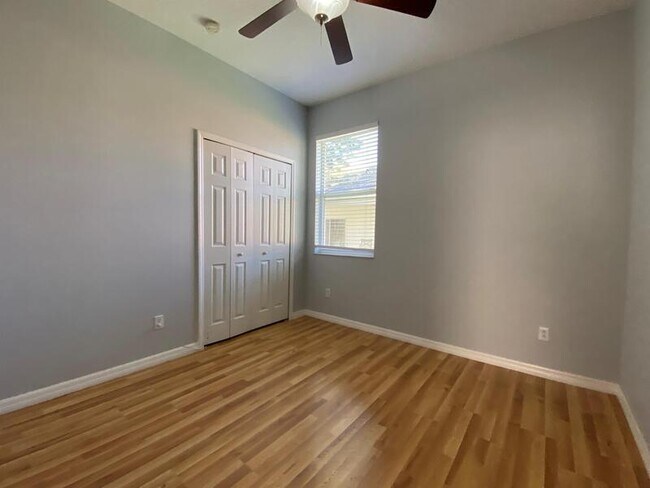 Building Photo - 9918 Autumn Creek Ln