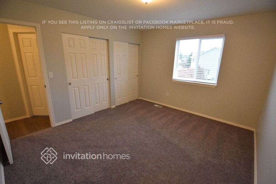 Building Photo - 2709 186th St E