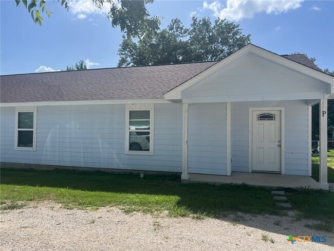 Primary Photo - 661 W Austin St