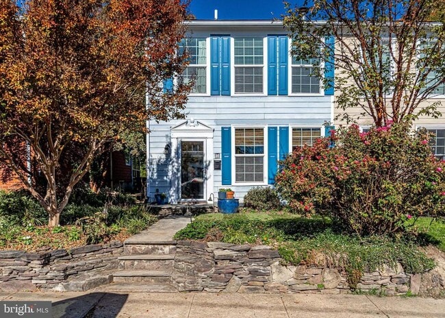 Primary Photo - 504 E Bellefonte Ave