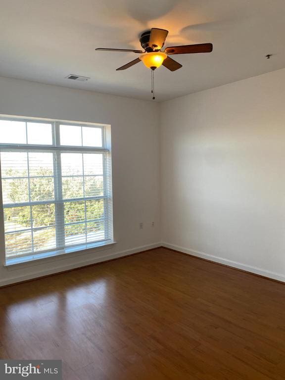 Building Photo - 820 Belmont Bay Dr