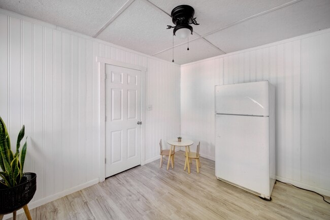 Building Photo - 1024 Juniper Ave