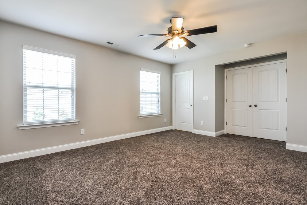 Building Photo - 128 Outwater Ridge Dr