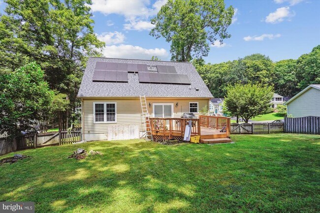 Building Photo - 6219 Forest Grove Dr